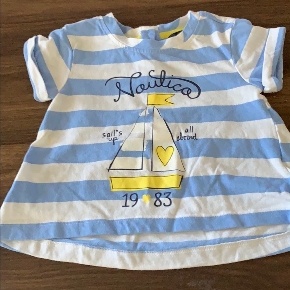 Girl’s short sleeve tee shirt